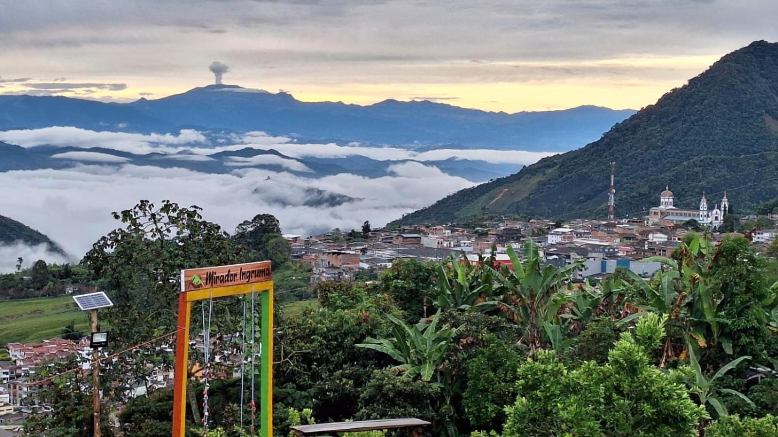 Alojamiento Campestre Cabanas Mirador Ingruma Riosucio Caldas Ruiosucio 外观 照片